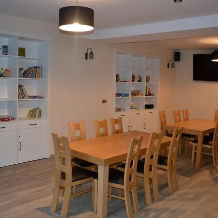 Feriested Ow Jedrus Zawoja